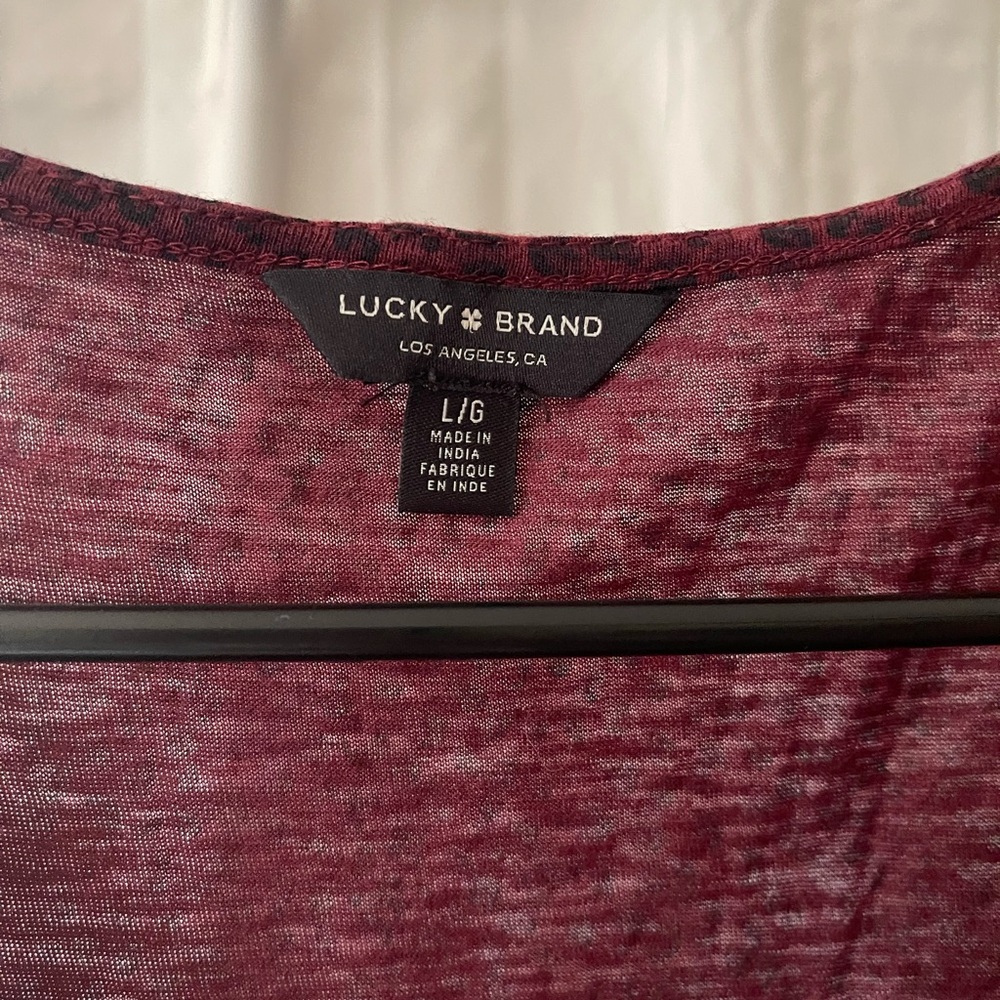Lucky Brand Burgundy Short Sleeve Peplum Blouse - Picture 2 of 6